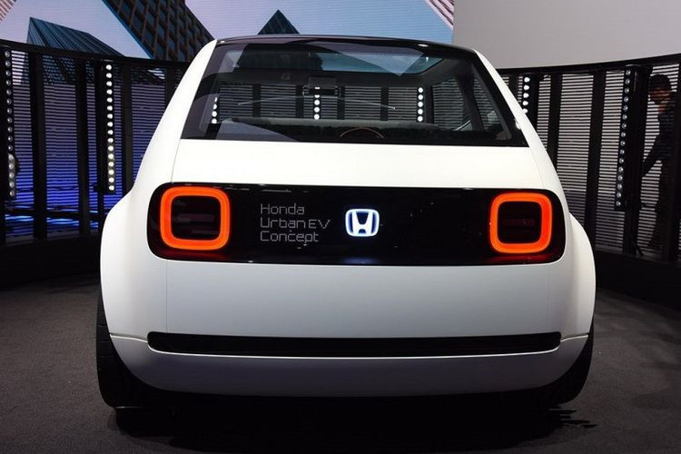 新能源汽车 新能源汽车