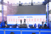 驭电破壁，中国领队许家泰的FE登顶之路